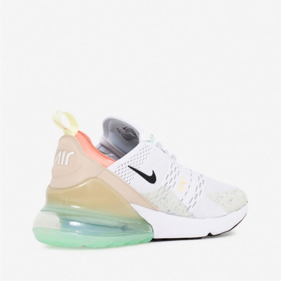 NEW Nike Air Max 270 Sneakers - Picture 2 of 6